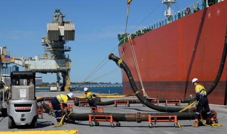 rs75667_tanker45-scr